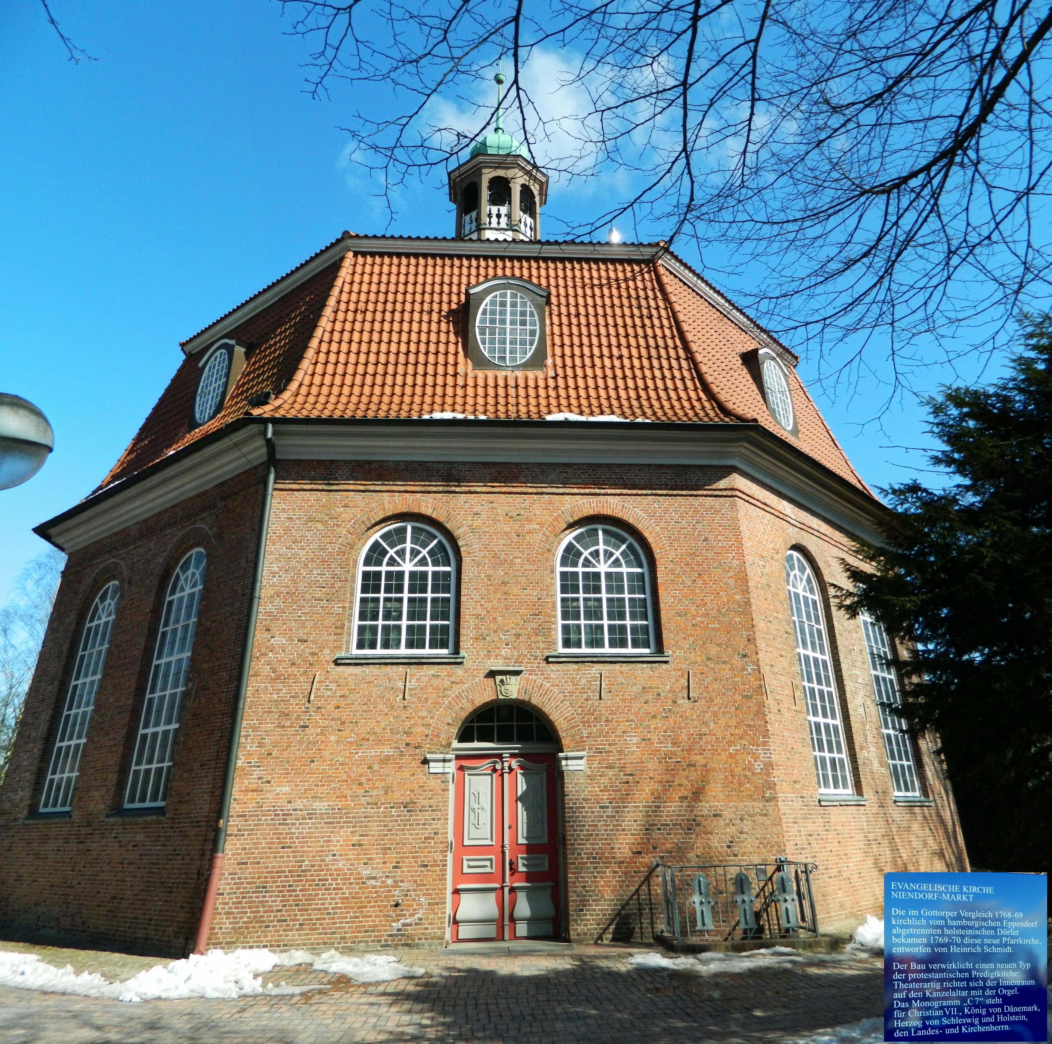 Kirche am Markt Niendorf – Bild 3
