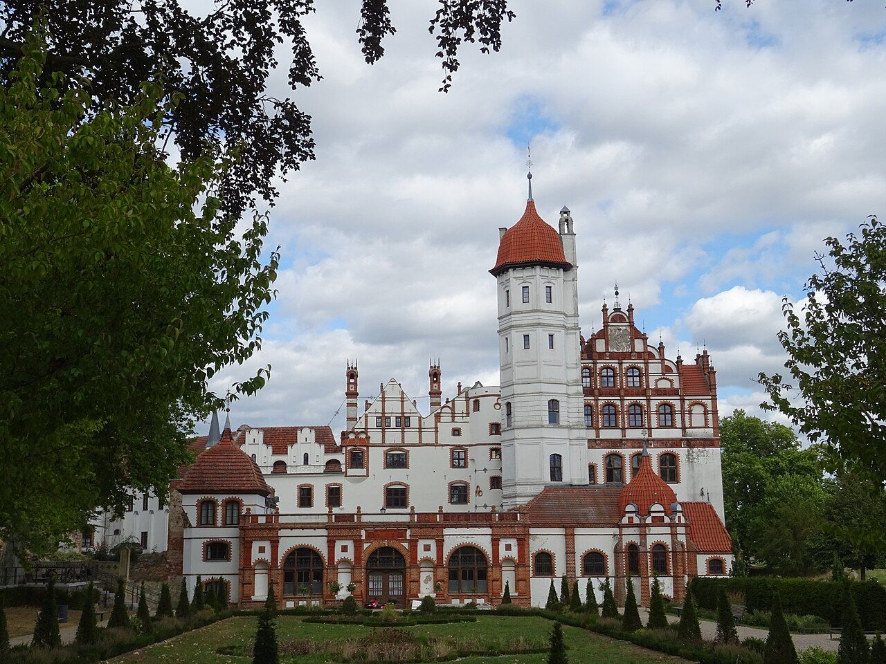 Schloß Basedow – Bild 2